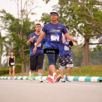 Runner Photo 7541628