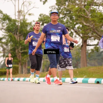 Runner Photo 7541629