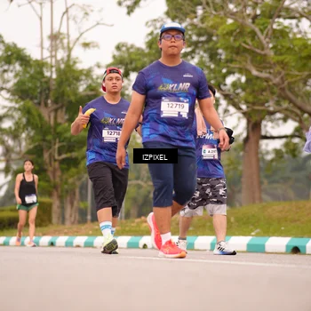 Runner Photo 7541632