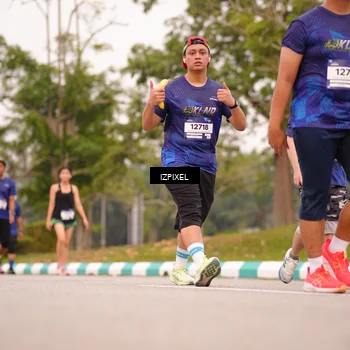 Runner Photo 7541633