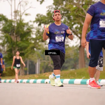 Runner Photo 7541640