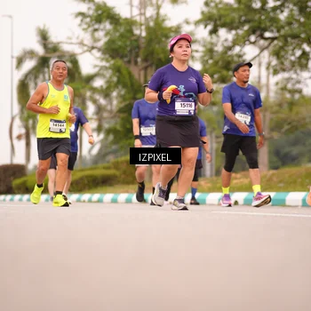 Runner Photo 7541650