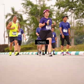 Runner Photo 7541651