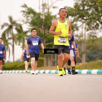 Runner Photo 7541662