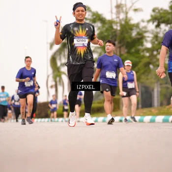 Runner Photo 7541667