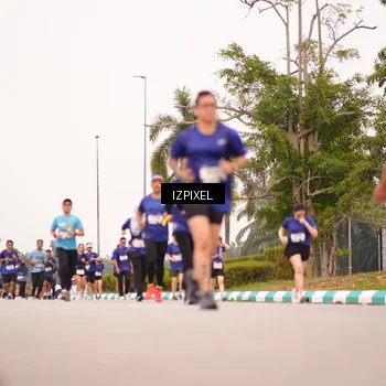 Runner Photo 7541676