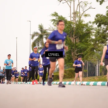 Runner Photo 7541678