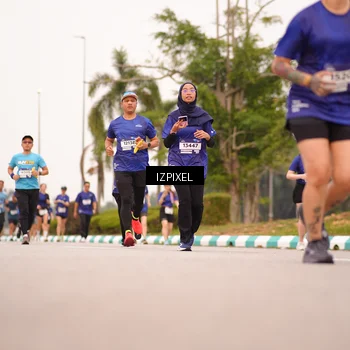 Runner Photo 7541682