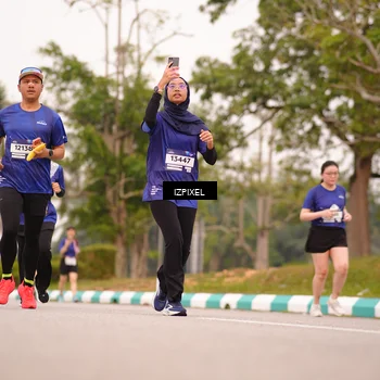 Runner Photo 7541701