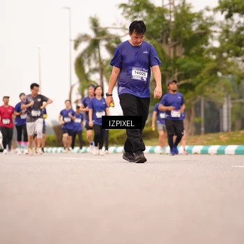 Runner Photo 7541760