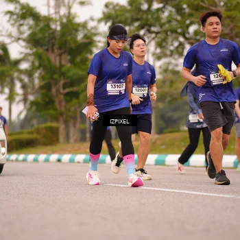 Runner Photo 7541773