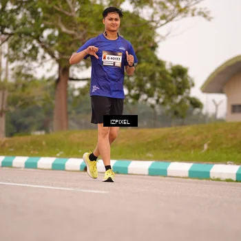 Runner Photo 7541778