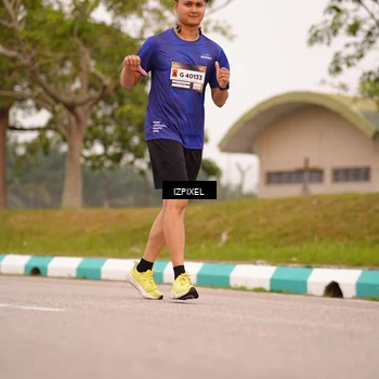 Runner Photo 7541783