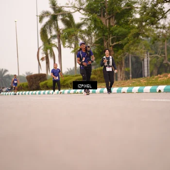 Runner Photo 7541789