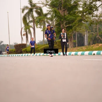 Runner Photo 7541793