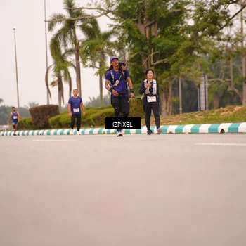 Runner Photo 7541795