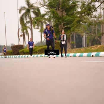 Runner Photo 7541796