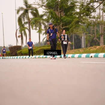 Runner Photo 7541798