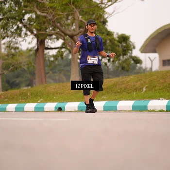 Runner Photo 7541835