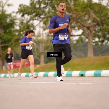 Runner Photo 7541850