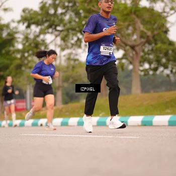 Runner Photo 7541854