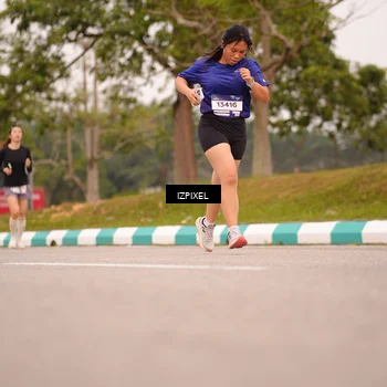 Runner Photo 7541856