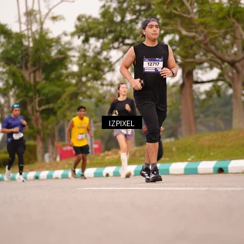 Runner Photo 7541863