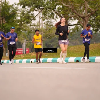 Runner Photo 7541867