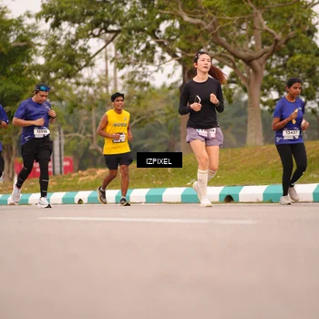 Runner Photo 7541868