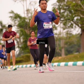 Runner Photo 7541880