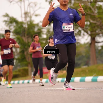 Runner Photo 7541882