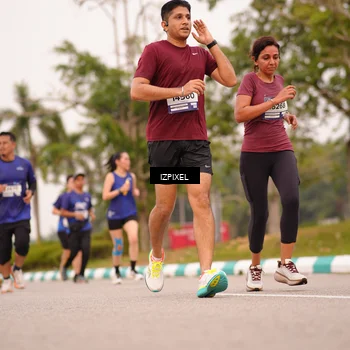 Runner Photo 7541887