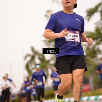 Runner Photo 7541908