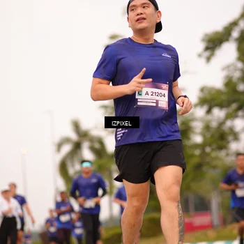 Runner Photo 7541910