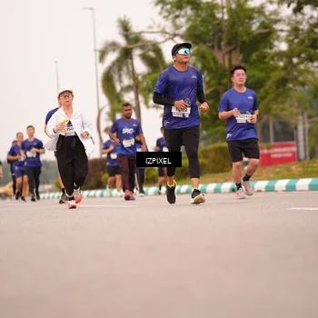 Runner Photo 7541914