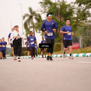 Runner Photo 7541915