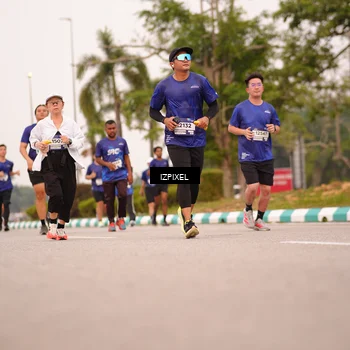 Runner Photo 7541916