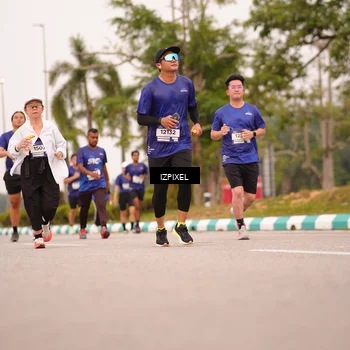 Runner Photo 7541917