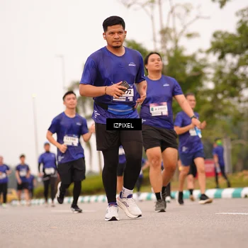 Runner Photo 7541935