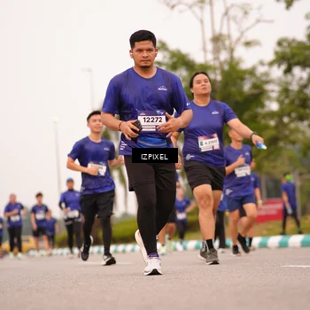 Runner Photo 7541936