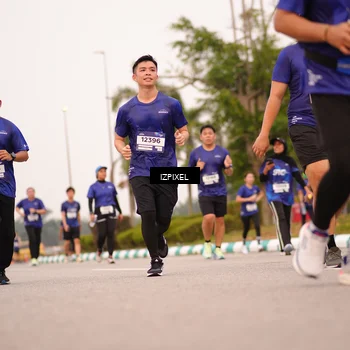 Runner Photo 7541942