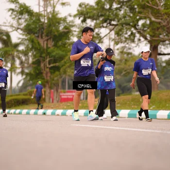 Runner Photo 7541953