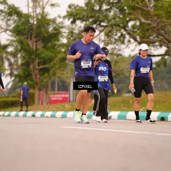 Runner Photo 7541956