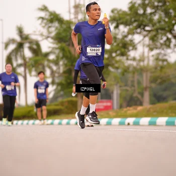 Runner Photo 7541961