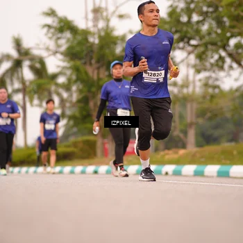 Runner Photo 7541962