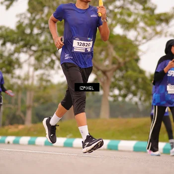 Runner Photo 7541979