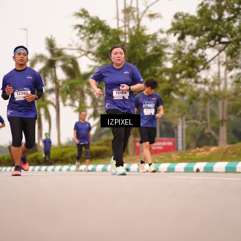 Runner Photo 7541990