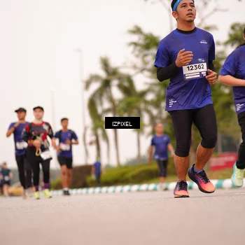 Runner Photo 7541991