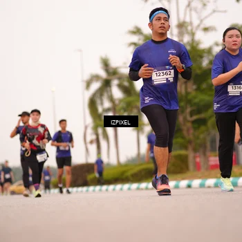 Runner Photo 7541993