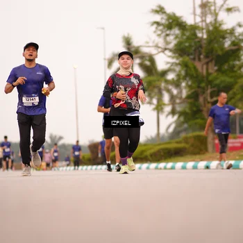 Runner Photo 7541997